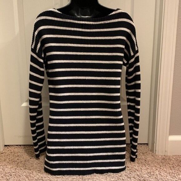 Old Navy Black and White Stripe Sweater - Picture 2 of 3